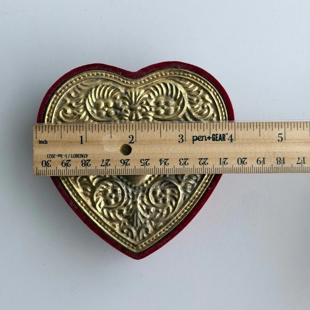 VTG Heart Trinket Box Red Gold Velvet Brass Filigree Jewelry Case Old World